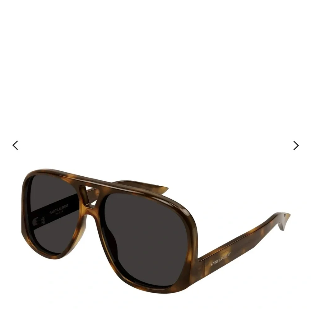 Saint Laurent glasses in tortoiseshell - Picture 2 of 5